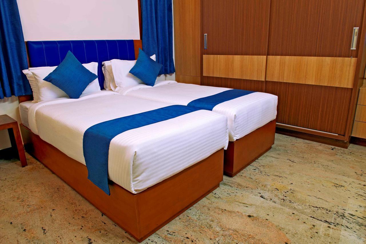 Casa Oro Aparthotel บังกาลอร์ ภายนอก รูปภาพ
